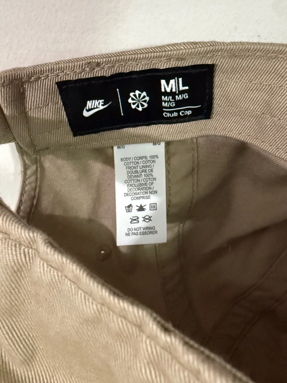 Nike Cap - Picture 2 of 3